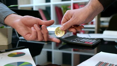 cryptocurrency交易服务转移黄金比特币手手